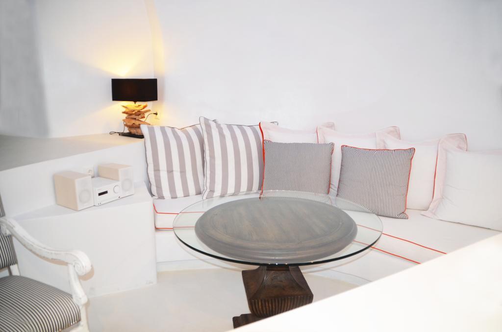 Kamini Santorini Villas Пиргос Экстерьер фото